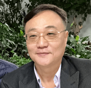 Alex G. Lee stands out as a visionary in emerging technology